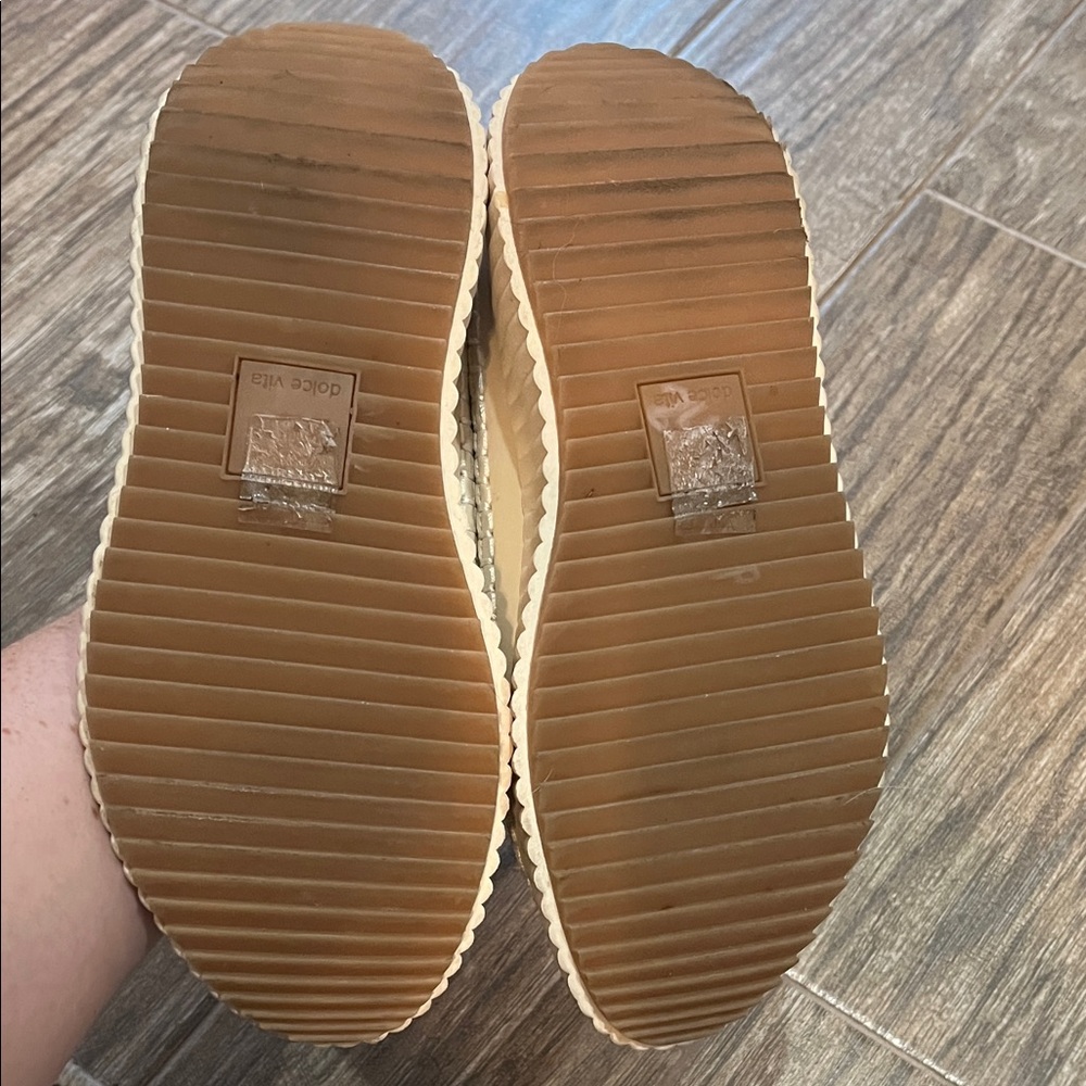 Dolce Vita Woven Platform Cream Sneakers - Size 7 - Picture 5 of 11